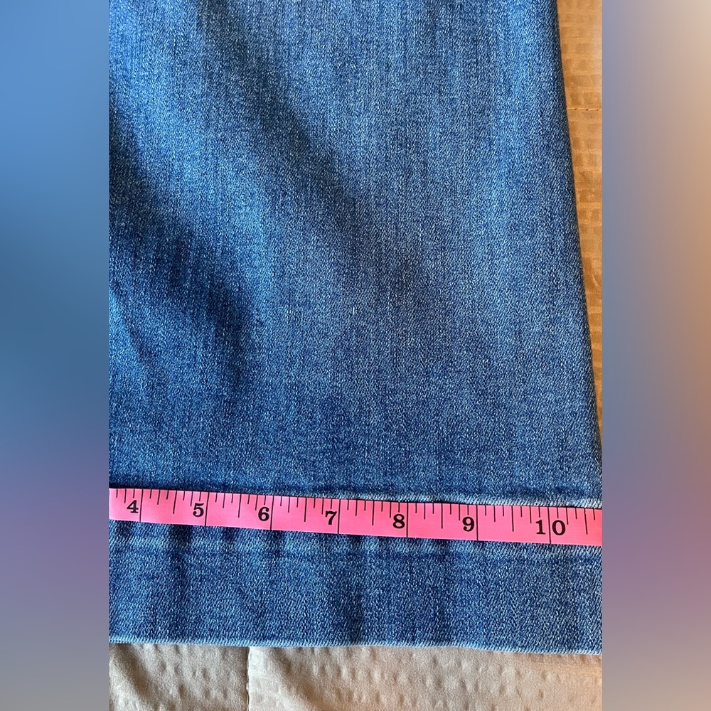 Anthropologie The Colette High Rise Wide leg cropped jean. - Picture 7 of 8
